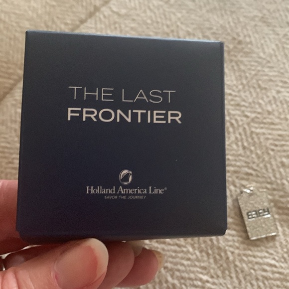 Effy. Charm. “. The Last Frontier”. From Alaska - Picture 5 of 5